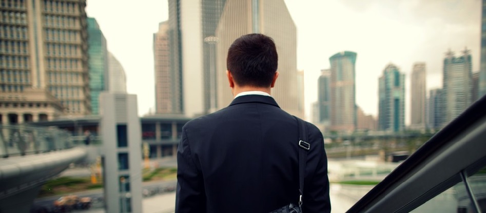 Ejecutivo trajeado. ¡Temblad, CFOs!